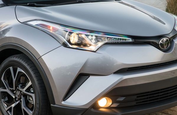 Toyota C-HR - Preço, Ficha Técnica, Versões, Consumo 2024