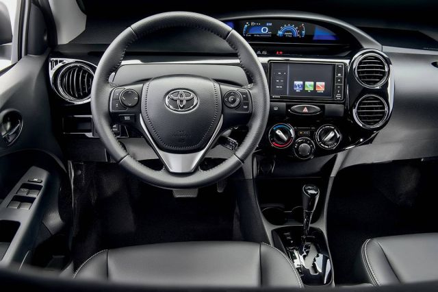 Toyota Etios Sedan - É bom? Defeitos, Problemas, Revisão 2021