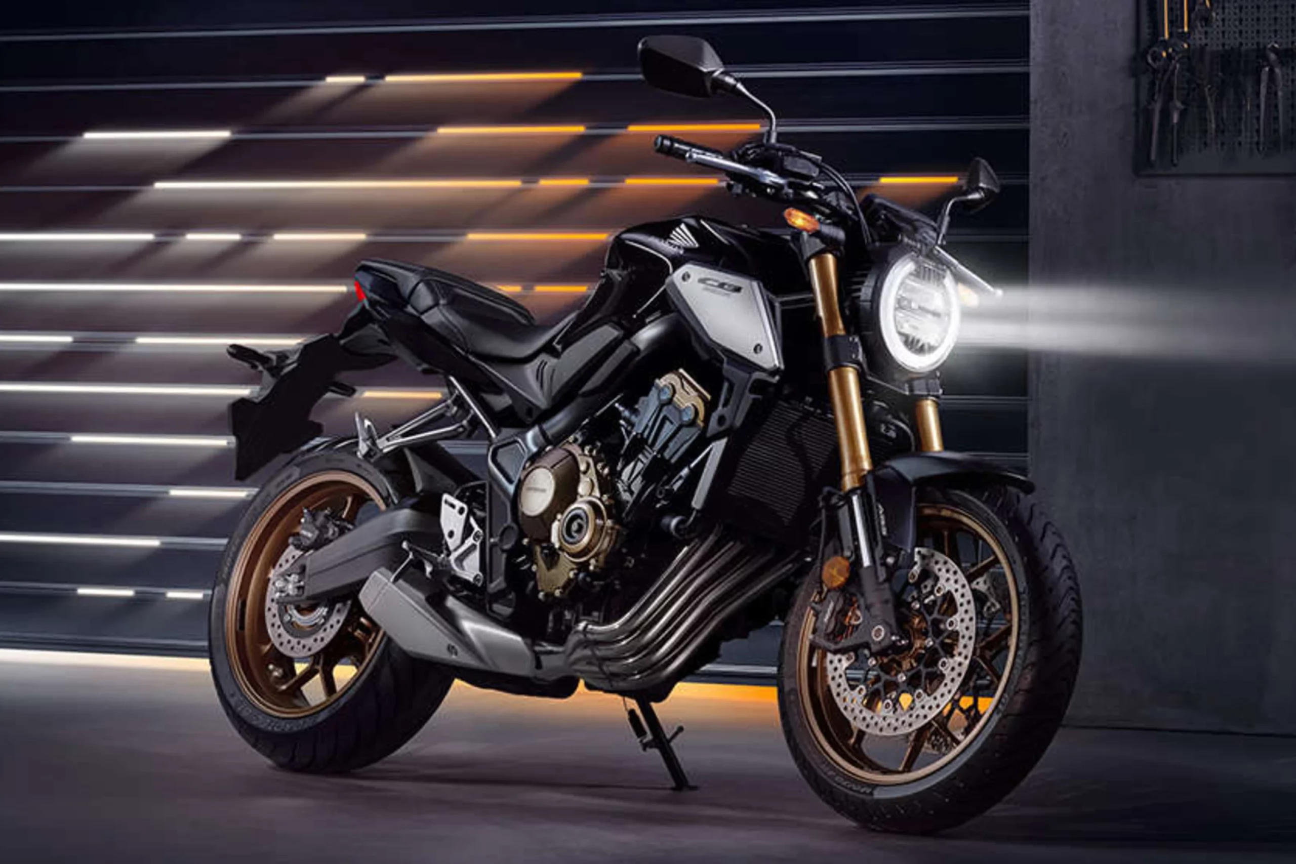 Nova Honda CB 650R 2024: Preço, Consumo, Ficha Técnica e Fotos 2024