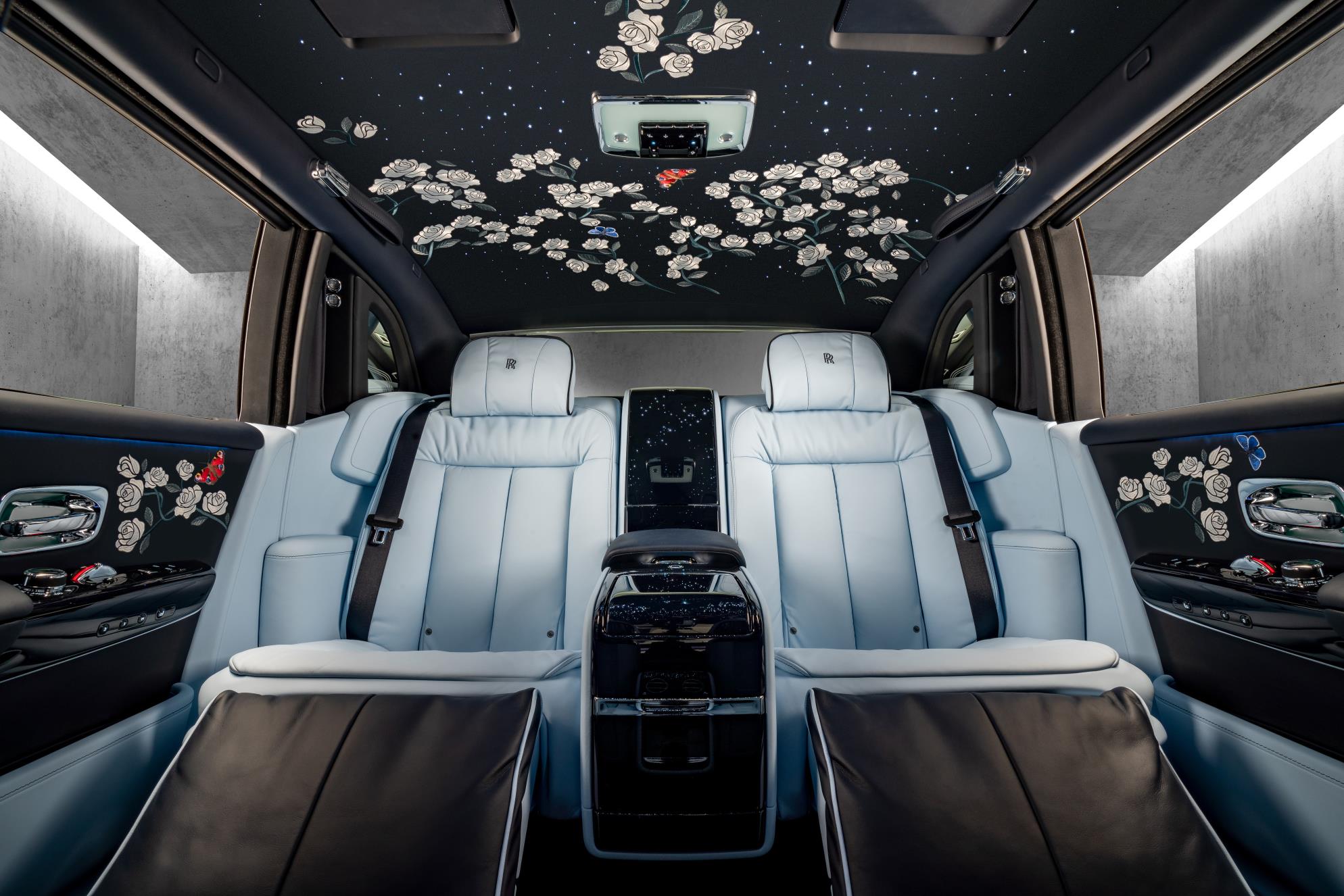 Rolls-Royce Phantom 2024: Preço e Ficha Técnica 2024