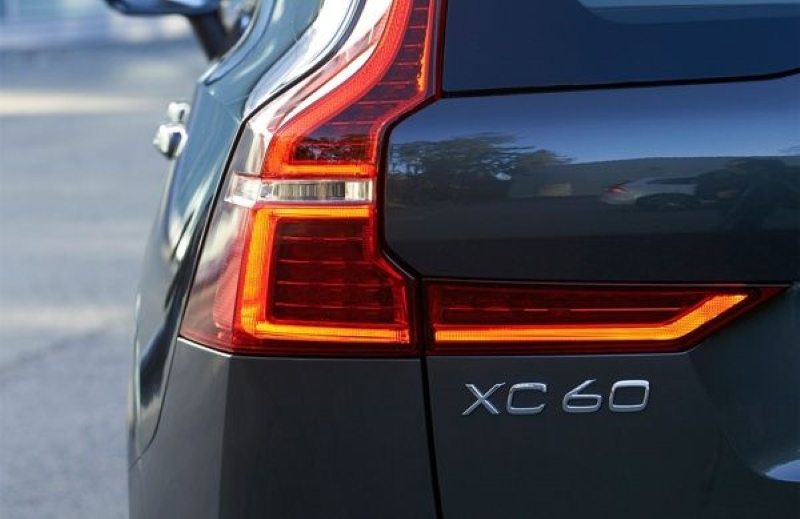 Volvo XC60 usado, vale a pena comprar em 2024? Vantagens e Desvantagens 2024