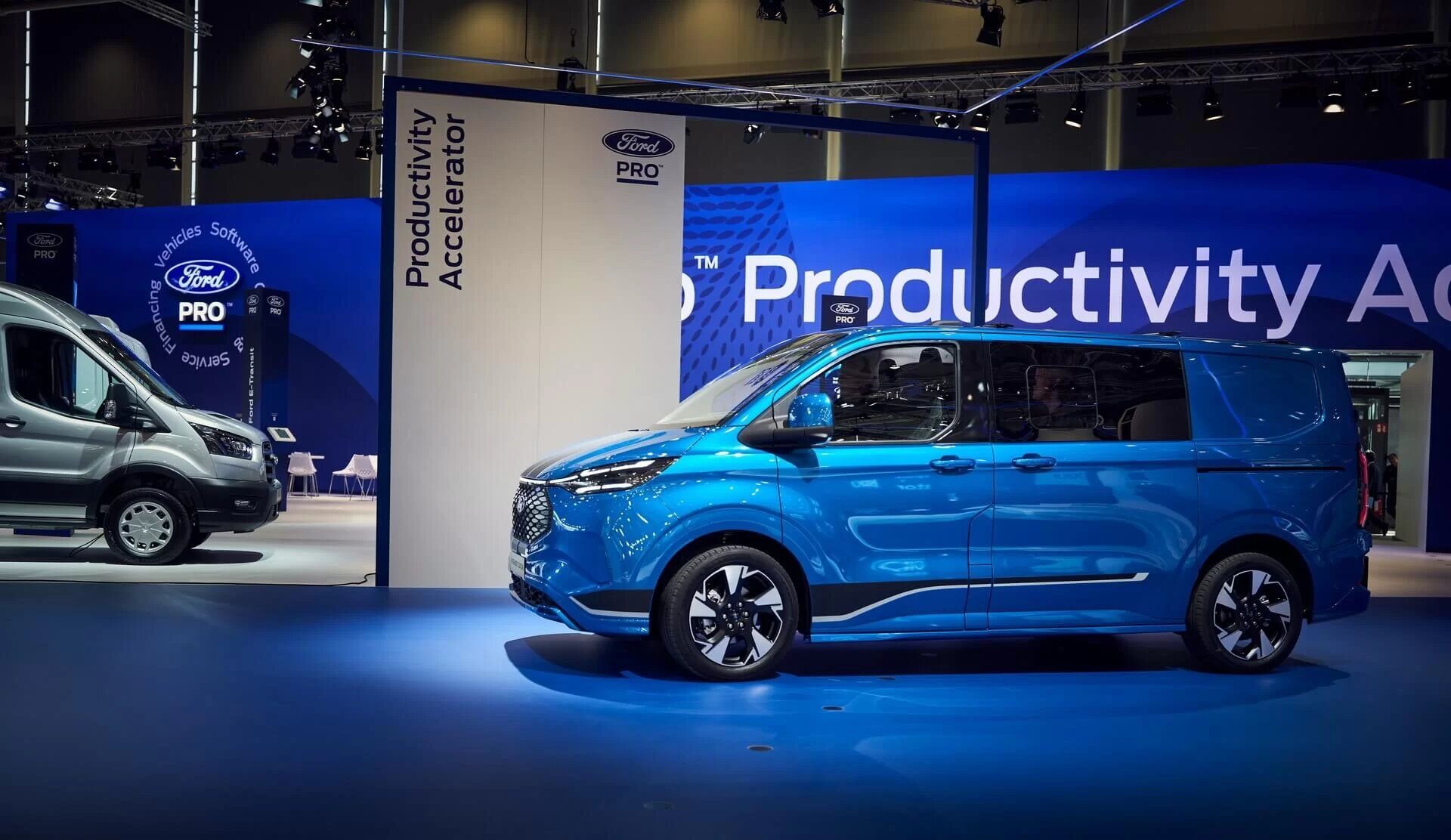 Ford Transit: É Bom? Avaliação, Consumo e Problemas 2024