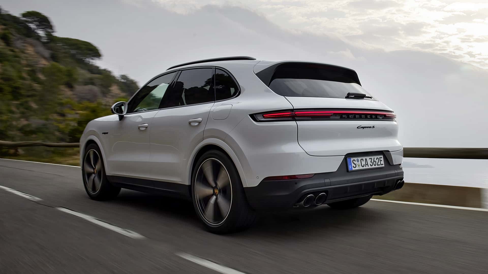 Porsche Cayenne usado, vale a pena comprar em 2024? Vantagens e Desvantagens 2024