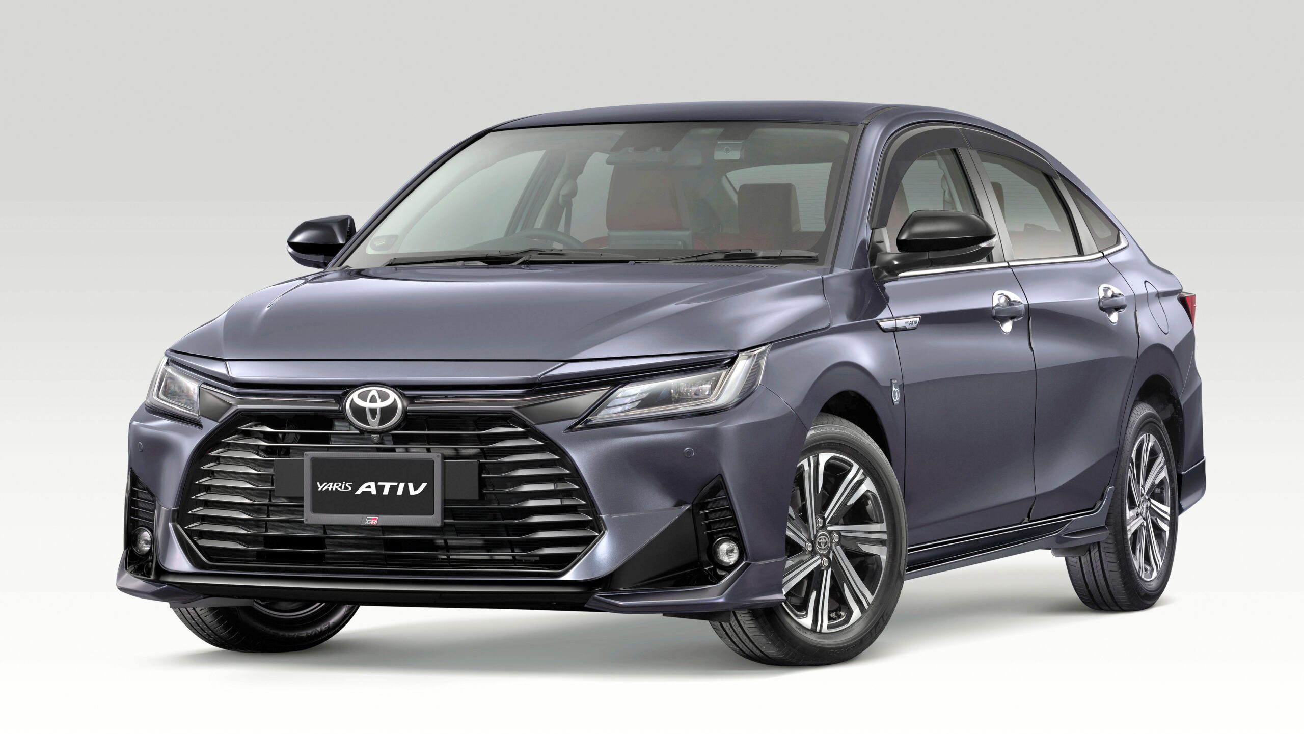 Novo Toyota Yaris Sedã fica mais caro em 2024: Veja novos preços 2024