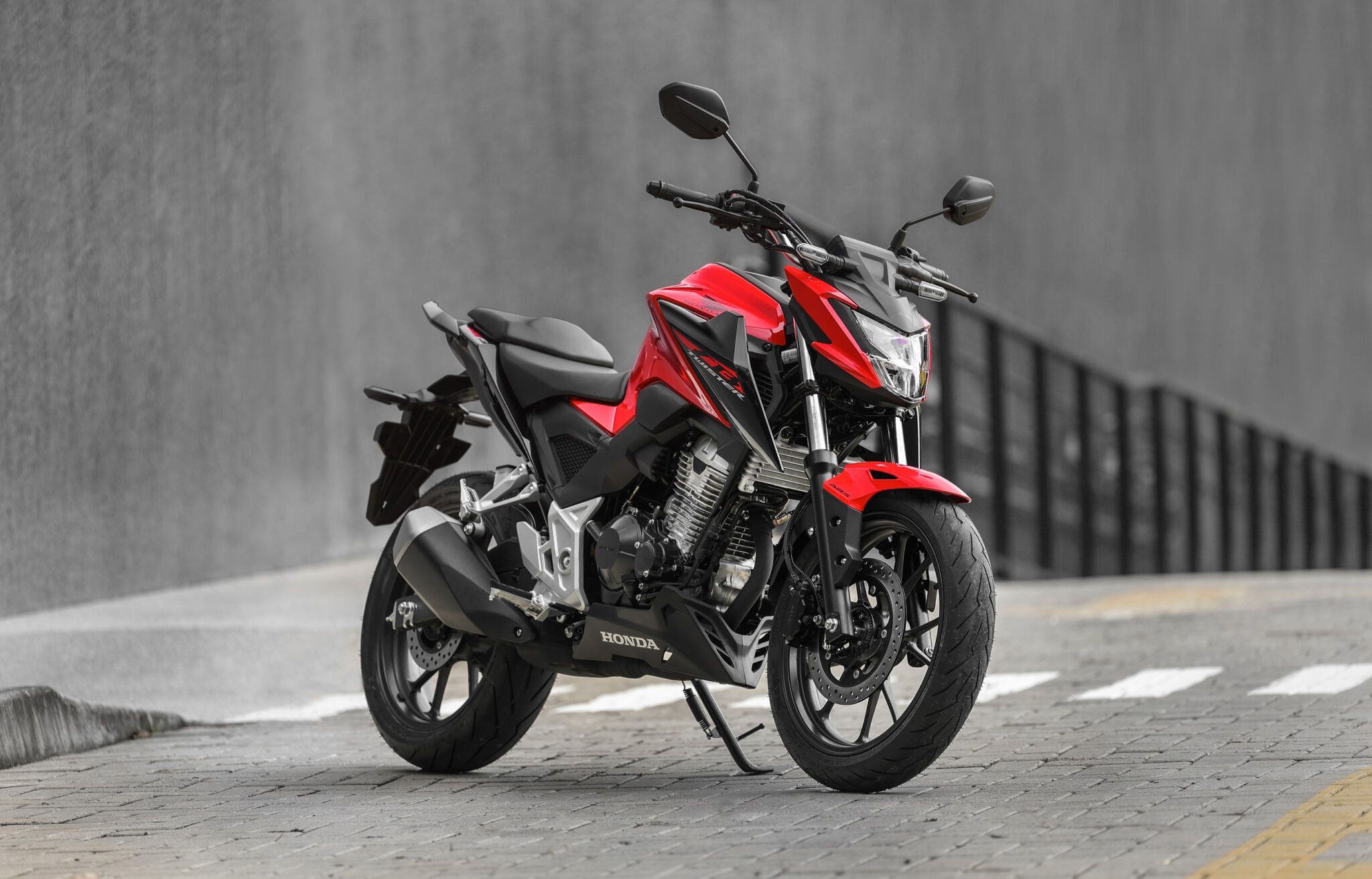 Motos de 300 cc: Preços, Modelos, Qual Comprar 2024