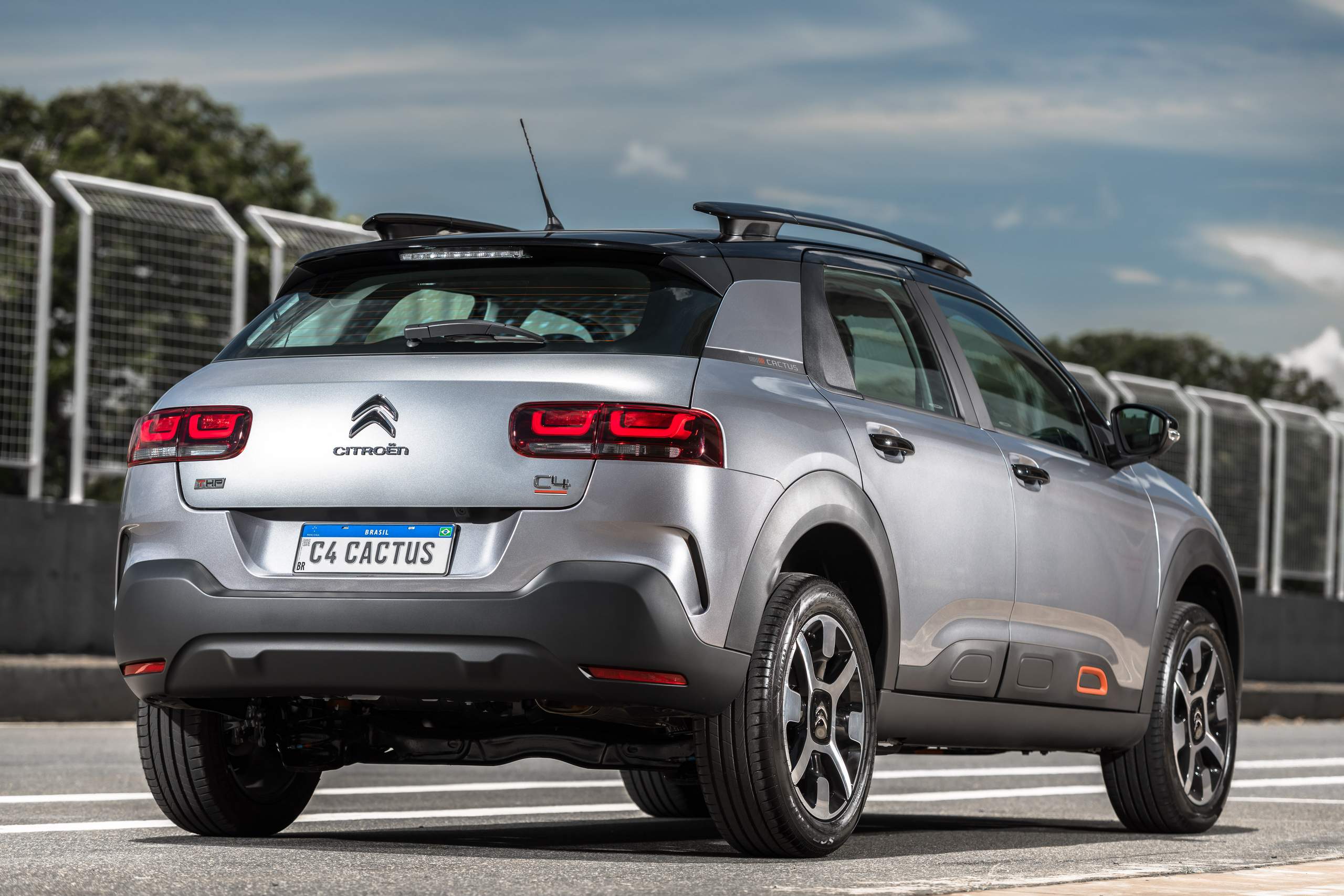 Citroën C4 Cactus vale a pena comprar? É Bom de revenda? Manutenção é cara? 2024