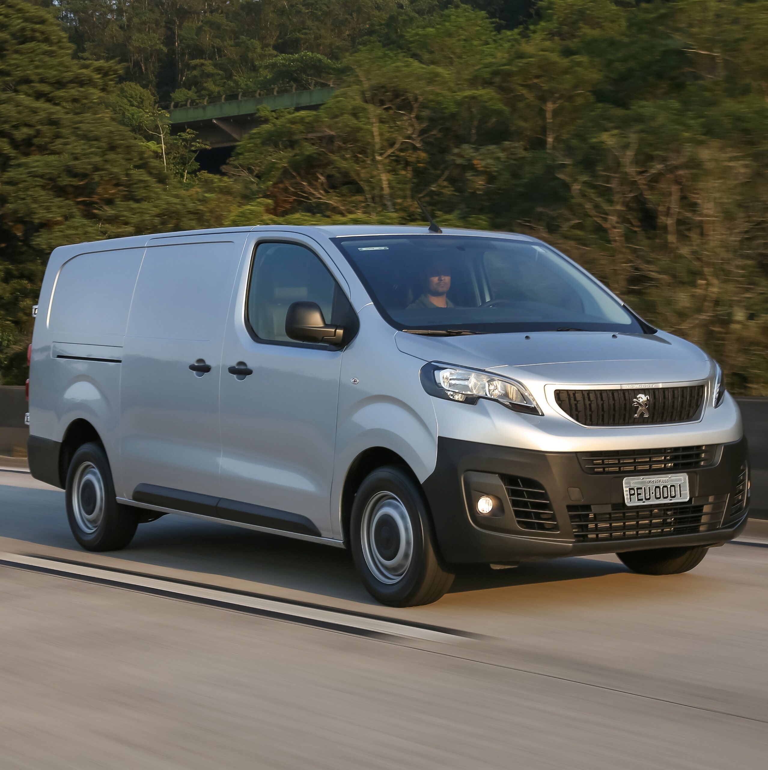 Novo Peugeot Expert fica mais caro em 2024: Veja novos preços 2024