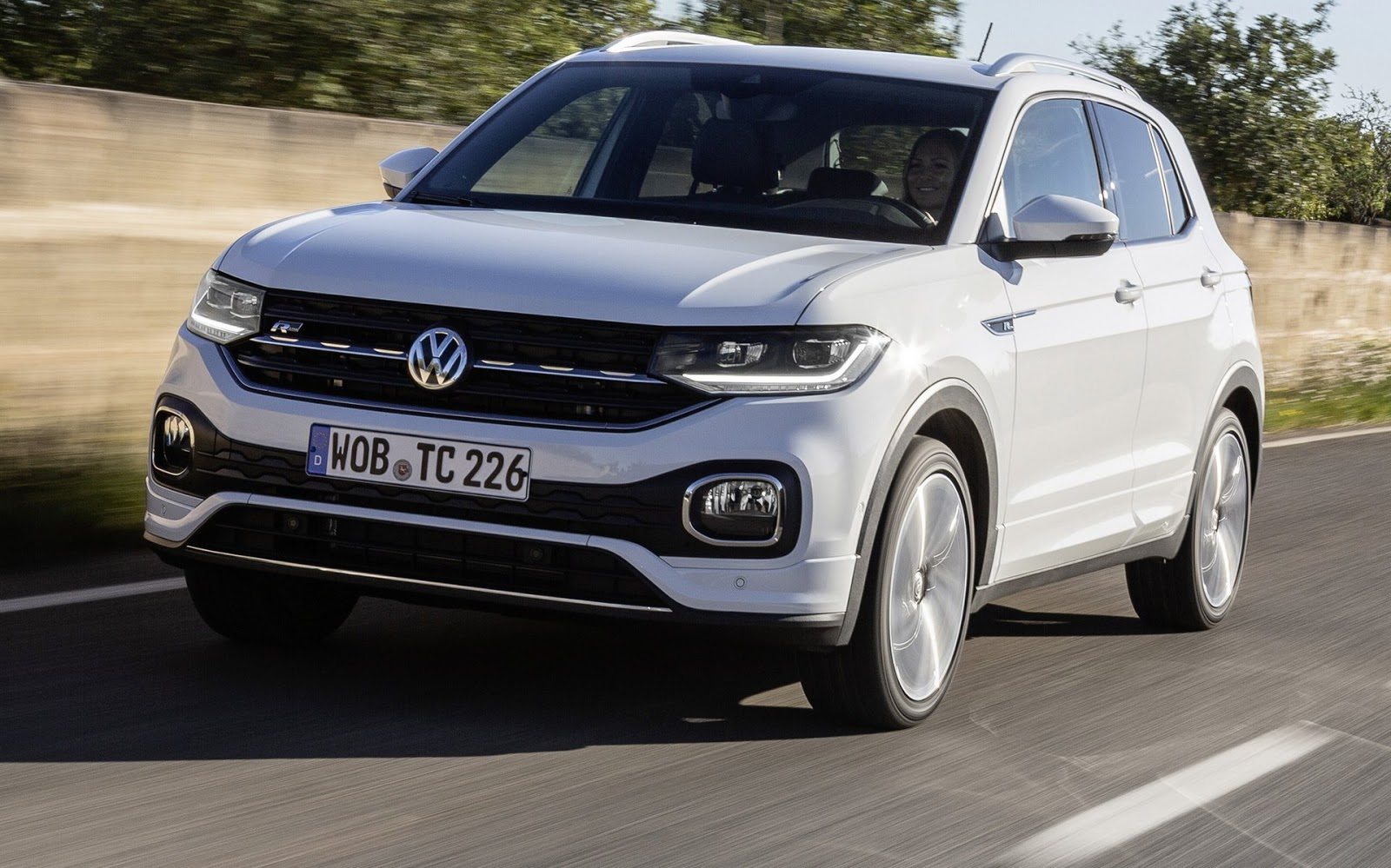 Volkswagen T-Cross PcD 2024 é liberado com desconto: Saiba os preços 2024